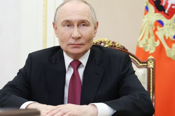 Assassination attempt on Putin? Russian official claims helicopter at ‘epicenter’ of drone attack | World News Assassination attempt on Putin? Russian official claims helicopter at ‘epicenter’ of drone attack | World News