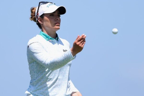Gaby Lopez amazing approach shot first hole of U.S. Women’s Open Gaby Lopez amazing approach shot first hole of U.S. Women’s Open