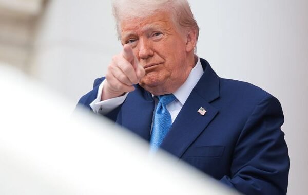 Trump lashes out at claim he’s a ‘chicken’ when it comes to trade – National Trump lashes out at claim he’s a ‘chicken’ when it comes to trade - National