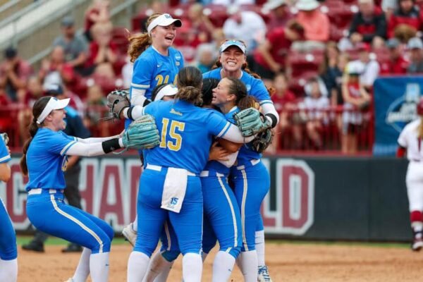 UCLA is confident after rallying to reach Women’s College World Series UCLA is confident after rallying to reach Women's College World Series