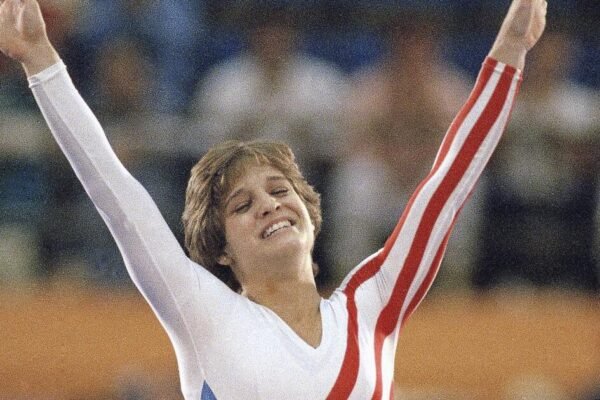 U.S. gymnastics legend Mary Lou Retton arrested on DUI charge U.S. gymnastics legend Mary Lou Retton arrested on DUI charge