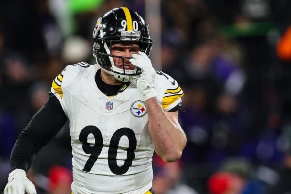 4 NFL studs skipping minicamp over contract disputes 4 NFL studs skipping minicamp over contract disputes