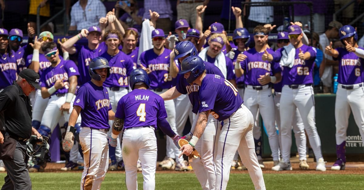 8 College World Series teams left standing, ranked by their championship chances