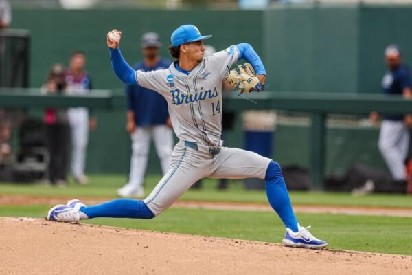 After a 12-year wait, UCLA returns to Men’s College World Series After a 12-year wait, UCLA returns to Men's College World Series