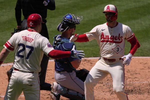 Can the Angels’ offense be saved? It depends on Mike Trout Can the Angels' offense be saved? It depends on Mike Trout