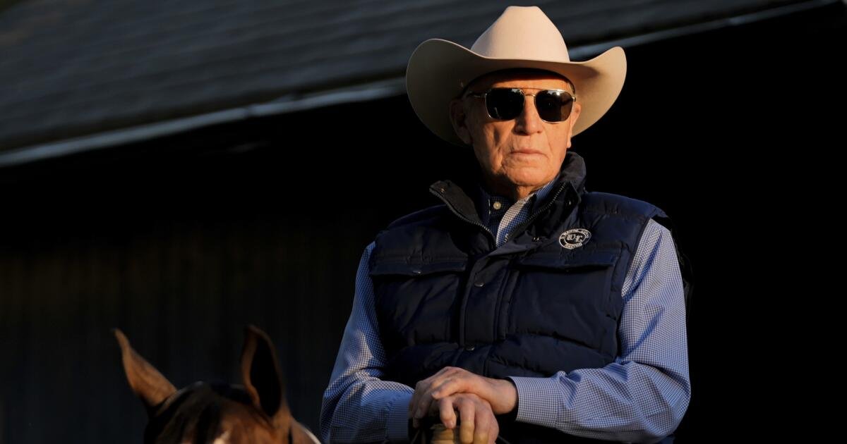 D. Wayne Lukas, in declining health, won't return to horse racing