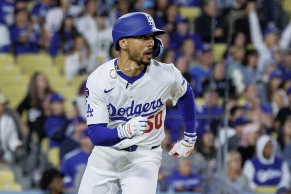 Dodgers injury update: Mookie Betts nears return, Tyler Glasnow stalls Dodgers injury update: Mookie Betts nears return, Tyler Glasnow stalls