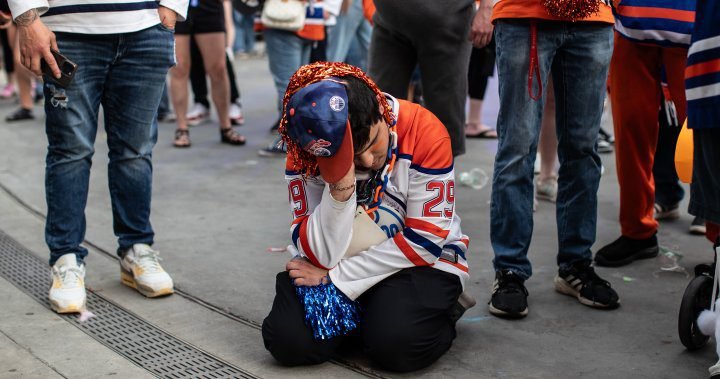 Fans sad but supportive as Oilers lose Stanley Cup for 2nd year in a row: ‘Proud of our boys’
