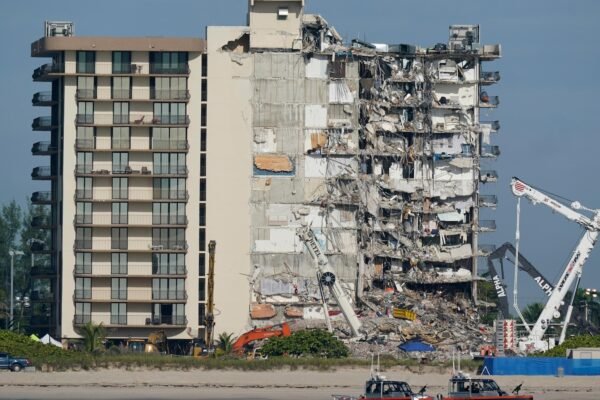 Investigation into Florida condo collapse is expected to finish in 2026 Investigation into Florida condo collapse is expected to finish in 2026
