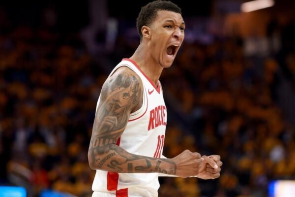 Jabari Smith contract: Rockets forward agrees to five-year, $122 million extension, per report Jabari Smith contract: Rockets forward agrees to five-year, $122 million extension, per report