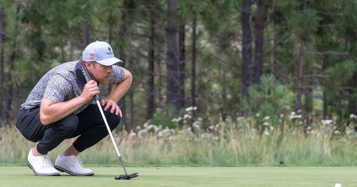 Joe Pavelski is quite talented on and off the golf course