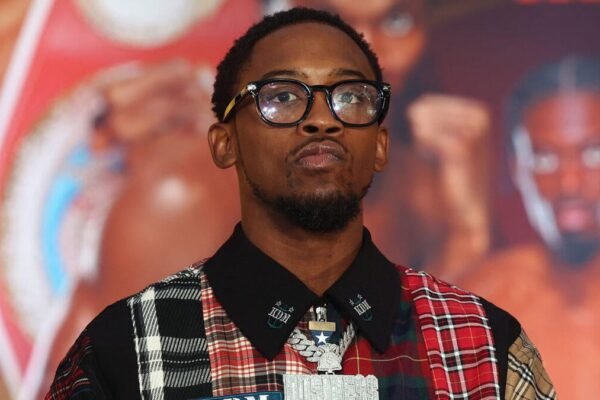 Keyshawn Davis stripped of WBO lightweight title after missing weight, Edwin De Los Santos fight canceled Keyshawn Davis stripped of WBO lightweight title after missing weight, Edwin De Los Santos fight canceled