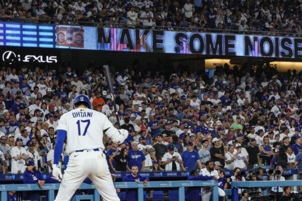 Letter: They need to turn down the volume at Dodger Stadium Letter: They need to turn down the volume at Dodger Stadium