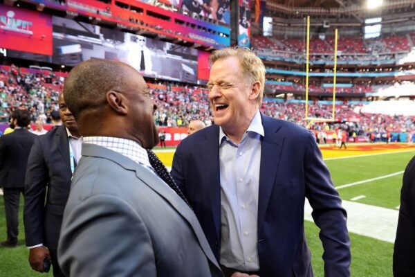 NFL encouraged owners to cheat players out of guaranteed money NFL encouraged owners to cheat players out of guaranteed money