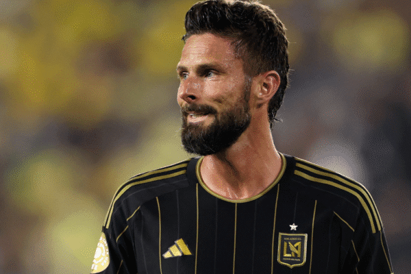 Olivier Giroud closing in on MLS exit: LAFC set to transfer striker back to Europe in surprise Lille move Olivier Giroud closing in on MLS exit: LAFC set to transfer striker back to Europe in surprise Lille move