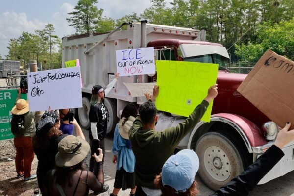 Protesters line highway in Florida Everglades to oppose ‘Alligator Alcatraz’ Protesters line highway in Florida Everglades to oppose 'Alligator Alcatraz'