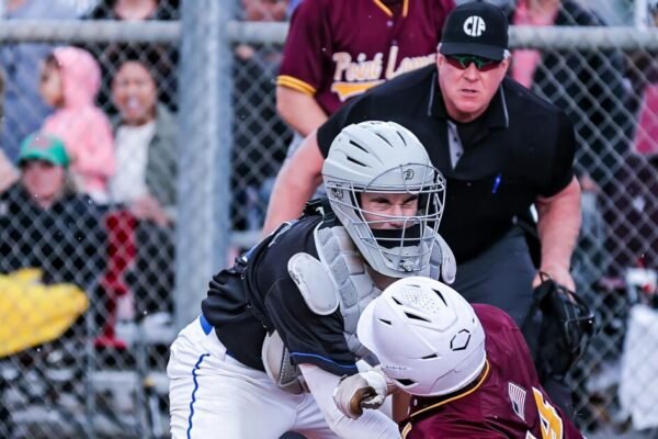 Rain, lightning disrupt opening games of regional playoffs Rain, lightning disrupt opening games of regional playoffs