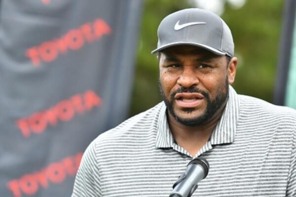 Steelers legend Jerome Bettis reveals biggest question surrounding Aaron Rodgers in Pittsburgh Steelers legend Jerome Bettis reveals biggest question surrounding Aaron Rodgers in Pittsburgh