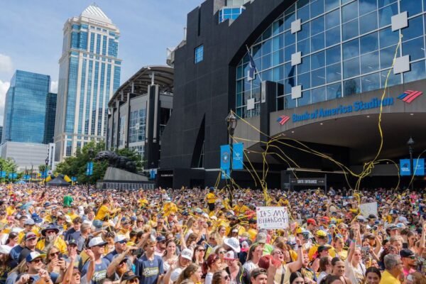 The Savannah Bananas are the hottest ticket in sports, and it’s not even close The Savannah Bananas are the hottest ticket in sports, and it’s not even close