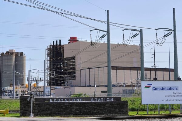 To avoid blackouts, Trump admin keeps another aging power plant online through summer To avoid blackouts, Trump admin keeps another aging power plant online through summer