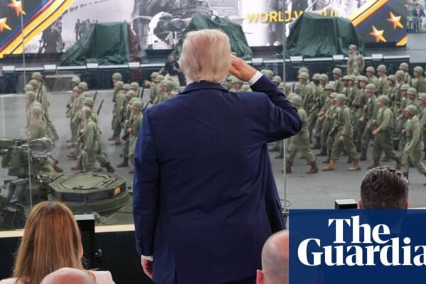 Trump’s war with Iran signals perilous shift from showman to strongman | Donald Trump Trump’s war with Iran signals perilous shift from showman to strongman | Donald Trump