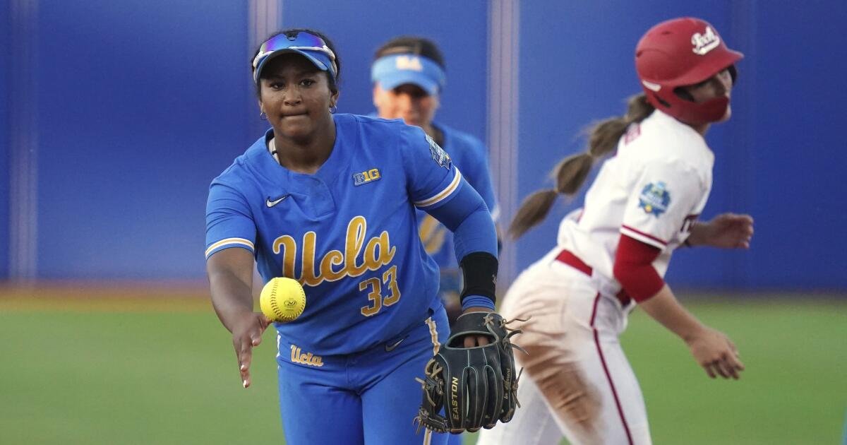 UCLA softball facing WCWS elimination after loss to Texas Tech