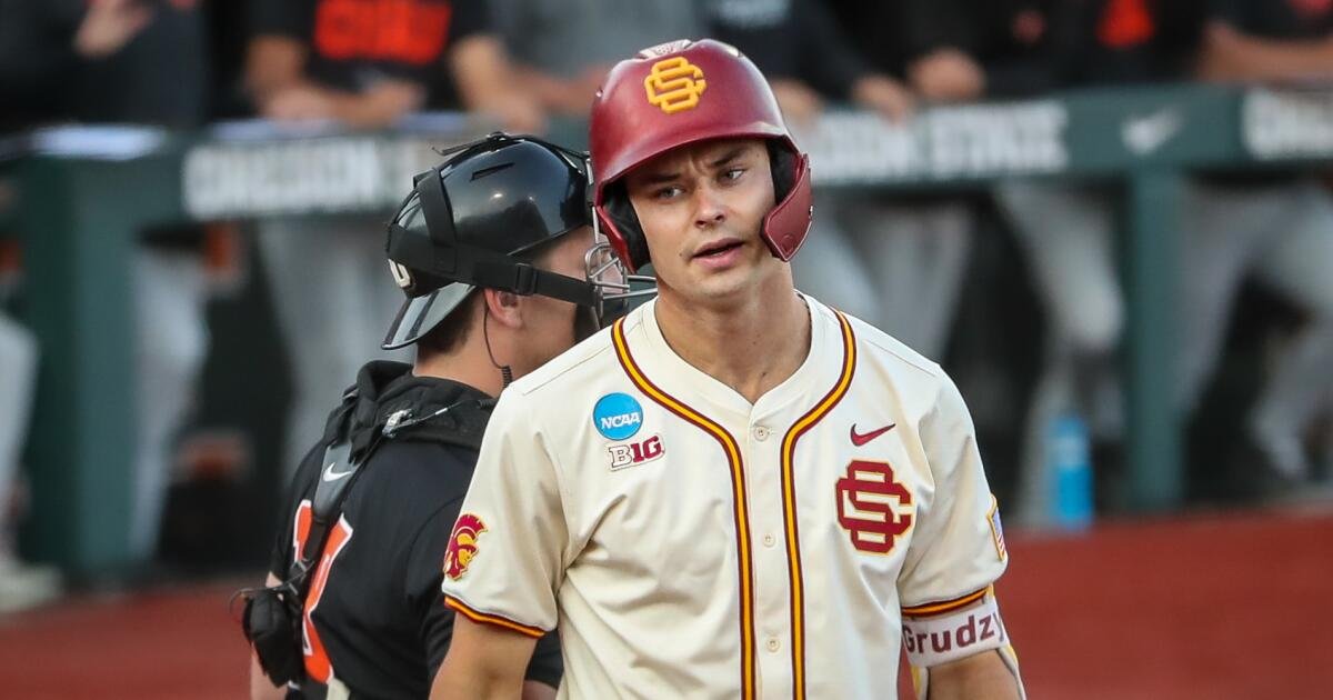 USC baseball loses, will play Oregon State again in regional final