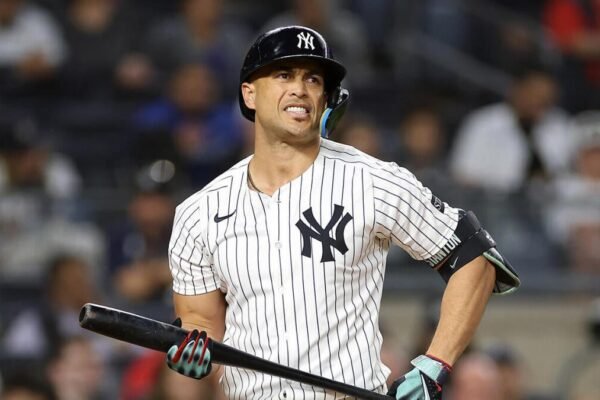 Yankees tie franchise record by suffering third straight shutout as Aaron Judge, lineup sputter again Yankees tie franchise record by suffering third straight shutout as Aaron Judge, lineup sputter again